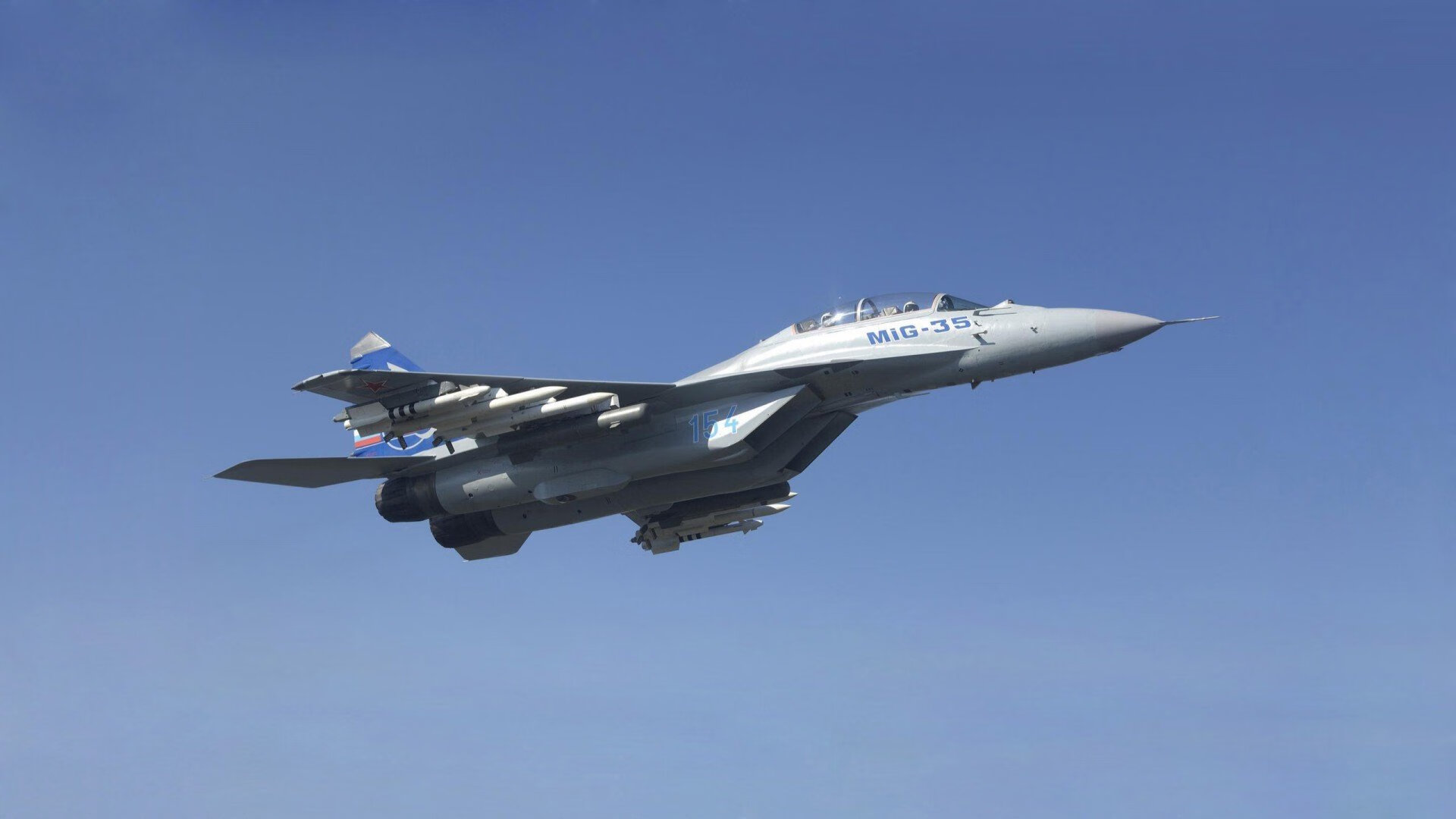 意大利足球比赛举办派对活动,球迷狂欢,意大利足球场比赛